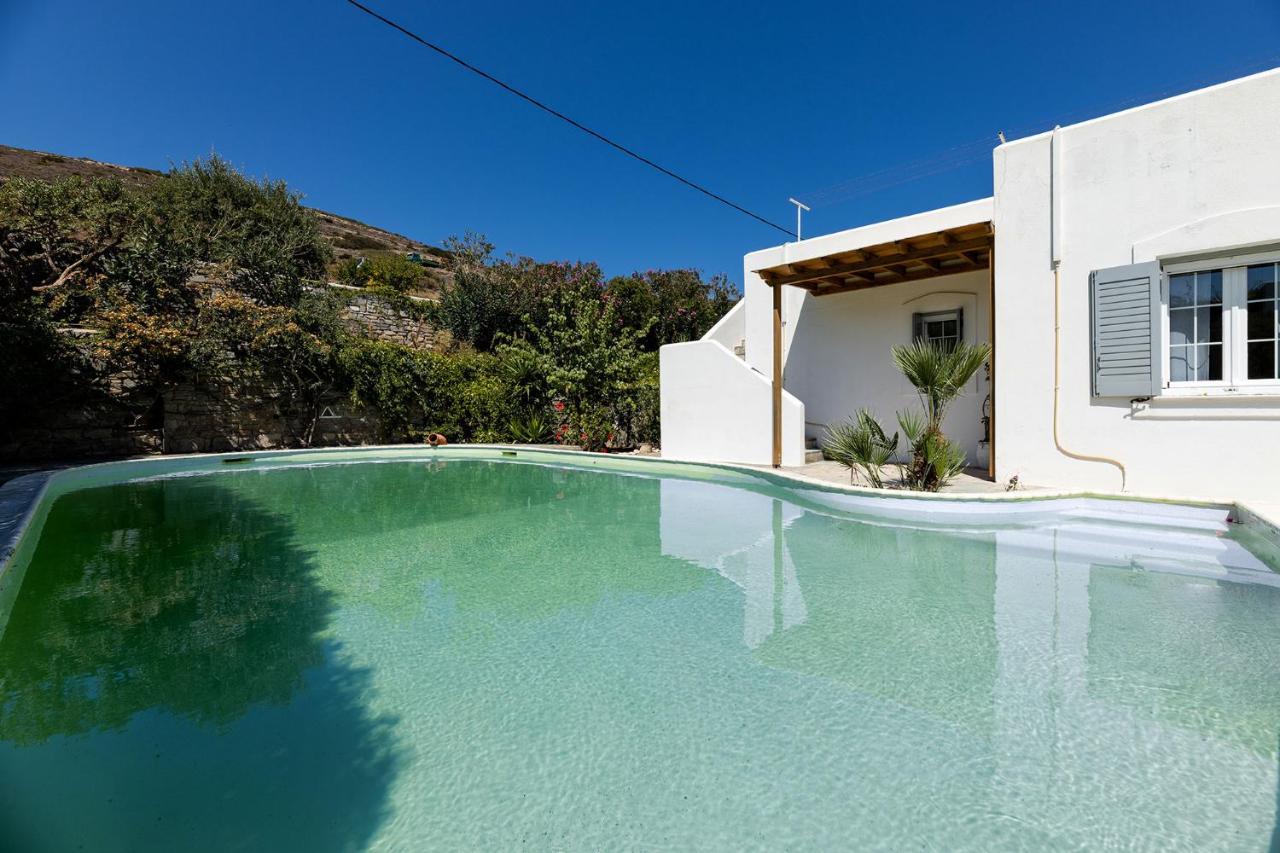 Paraspori  Daphne'S Lux Villa מראה חיצוני תמונה