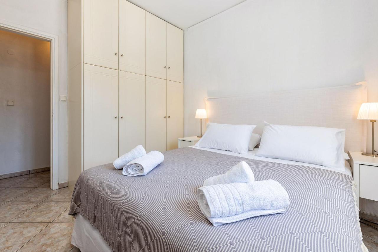 Paraspori  Daphne'S Lux Villa מראה חיצוני תמונה