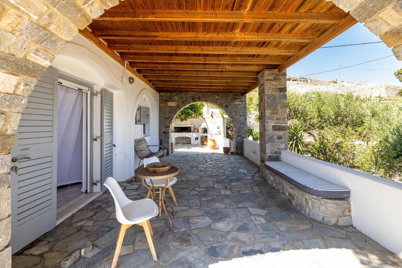 Paraspori  Daphne'S Lux Villa מראה חיצוני תמונה