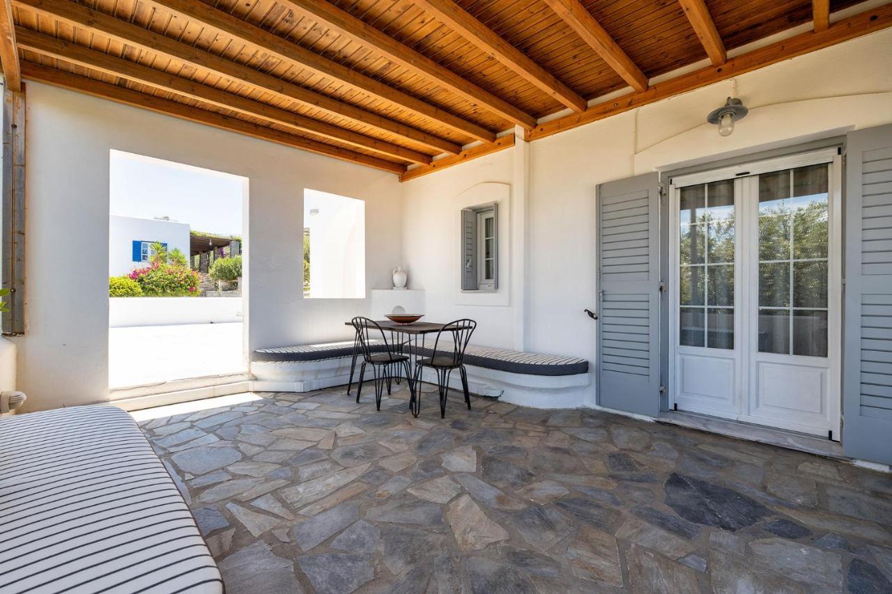 Paraspori  Daphne'S Lux Villa מראה חיצוני תמונה
