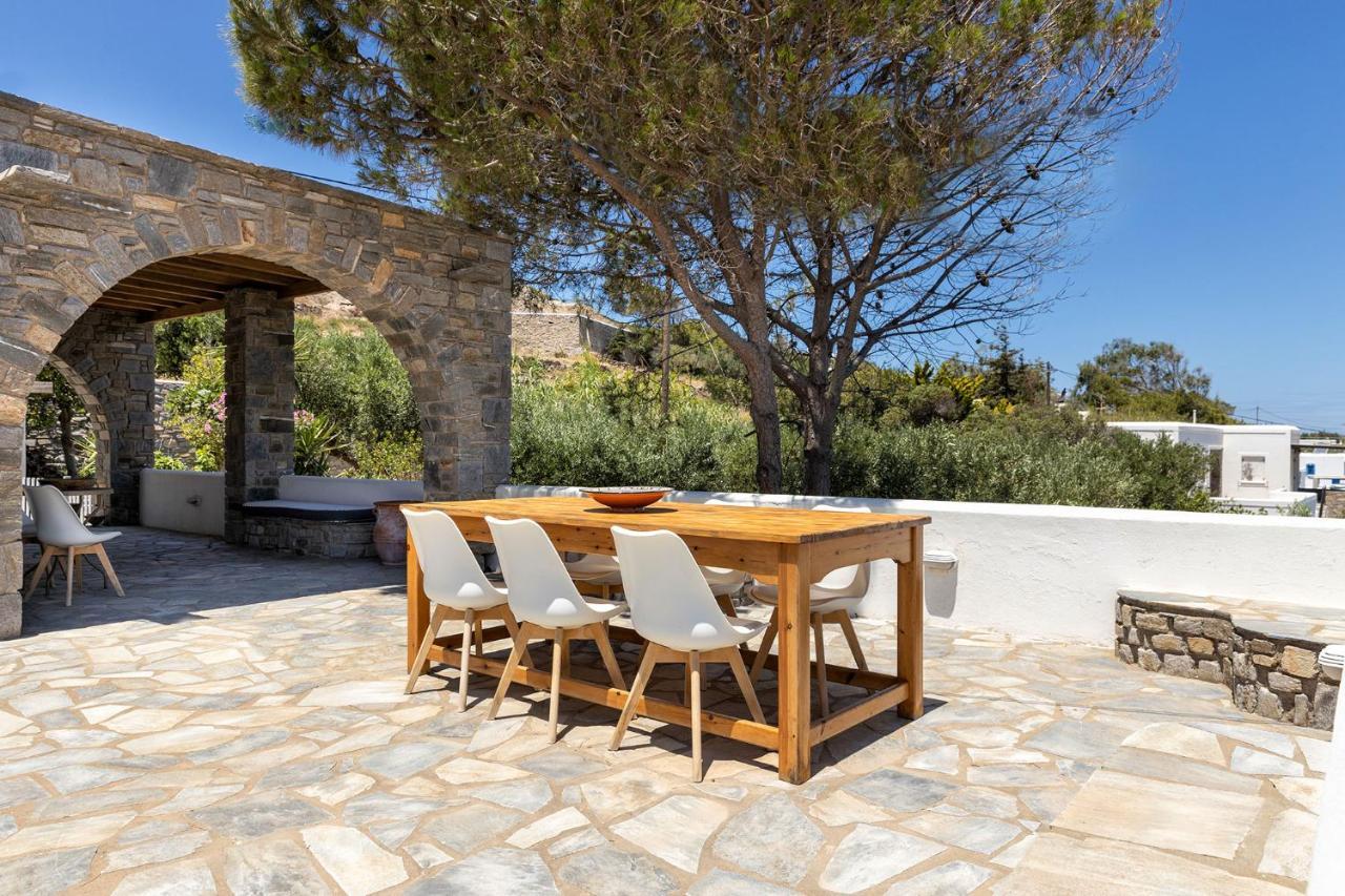 Paraspori  Daphne'S Lux Villa מראה חיצוני תמונה