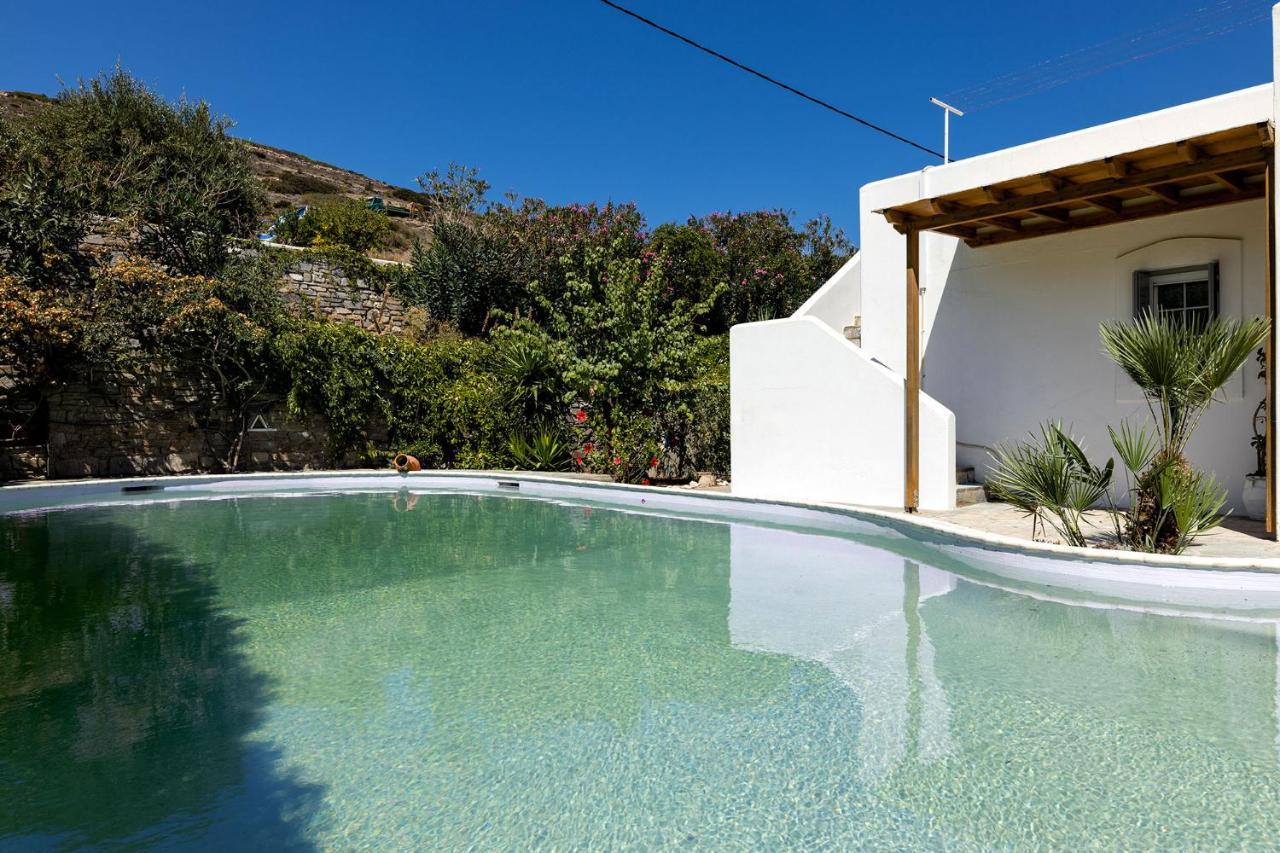 Paraspori  Daphne'S Lux Villa מראה חיצוני תמונה